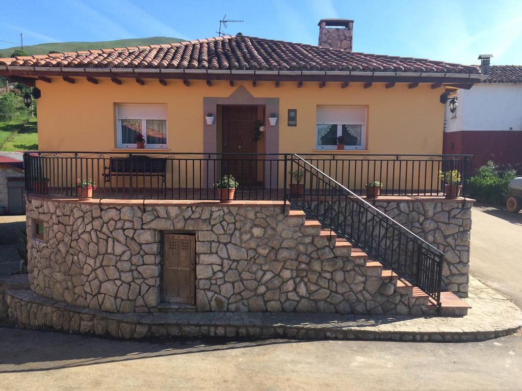 Hostal Casa Mariana Llames de Parres Exterior foto